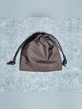 NEW Chanel WOC Coco Crush Black Drawstring Dust Bag Card Holder Cosmetic Jewelry